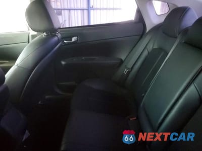 Zdjęcie 10 z 12 samochodu: 2019 KIA OPTIMA S VIN:5XXGT4L34KG327926 - miniatura