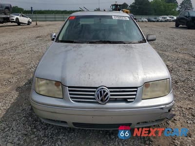 Piąte zdjęcie samochodu w środku: 2004 VOLKSWAGEN JETTA GLS VIN:3VWSK69M84M051435 - miniatura
