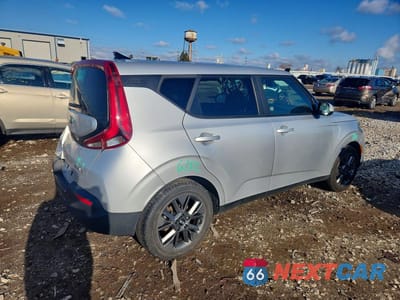 Trzecie zdjęcie samochodu z tyłu: 2021 KIA SOUL S VIN:KNDJ23AU6M7796526 - miniatura