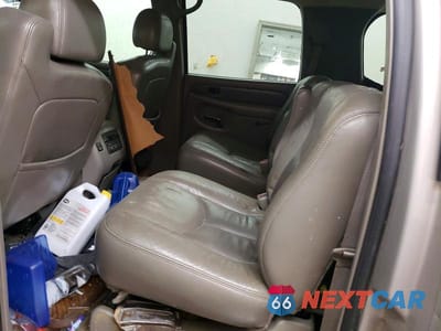 Zdjęcie 11 z 14 samochodu: 2006 GMC YUKON XL DENALI VIN:1GKFK66U06J176247 - miniatura