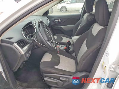 Zdjęcie 7 z 12 samochodu: 2014 JEEP CHEROKEE LATITUDE VIN:1C4PJMCB5EW164106 - miniatura