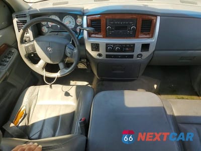 Zdjęcie 8 z 12 samochodu: 2006 DODGE RAM 3500 ST VIN:3D3LX38C66G144544 - miniatura