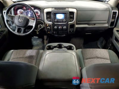 Zdjęcie 8 z 12 samochodu: 2013 RAM 1500 SLT VIN:1C6RR7GG2DS699416 - miniatura