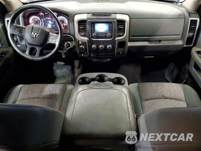 Zdjęcie 8 z 12 samochodu: 2013 RAM 1500 SLT VIN:1C6RR7GG2DS699416 - miniatura