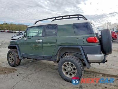 Drugie zdjęcie samochodu z przodu: 2011 TOYOTA FJ CRUISER BASE VIN:JTEBU4BFXBK111034 - miniatura