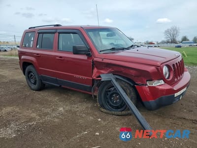Czwarte zdjęcie samochodu z boku: 2016 JEEP PATRIOT SPORT VIN:1C4NJRBB8GD614190 - miniatura
