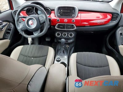 Zdjęcie 8 z 12 samochodu: 2016 FIAT 500X LOUNGE VIN:ZFBCFYDTXGP389667 - miniatura