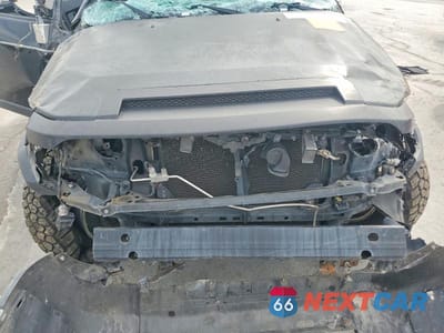 Zdjęcie 11 z 12 samochodu: 2007 TOYOTA FJ CRUISER BASE VIN:JTEBU11F570057354 - miniatura
