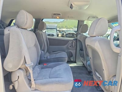 Zdjęcie 11 z 13 samochodu: 2005 TOYOTA SIENNA LE 7 PASSENGER VIN:5TDZA23C35S288008 - miniatura