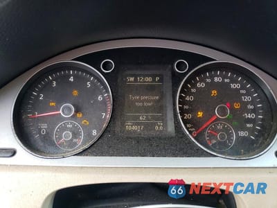 Zdjęcie 9 z 12 samochodu: 2010 VOLKSWAGEN CC SPORT VIN:WVWML7AN0AE516536 - miniatura