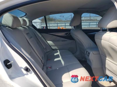 Zdjęcie 10 z 12 samochodu: 2015 INFINITI Q50 PREMIUM VIN:JN1BV7AR5FM405811 - miniatura