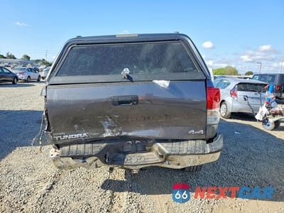 Zdjęcie 6 z 12 samochodu: 2011 TOYOTA TUNDRA GRADE VIN:5TFUY5F17BX208698 - miniatura