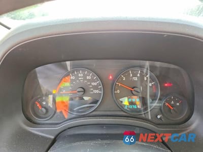 Zdjęcie 9 z 13 samochodu: 2013 JEEP PATRIOT SPORT VIN:1C4NJPBA7DD139266 - miniatura