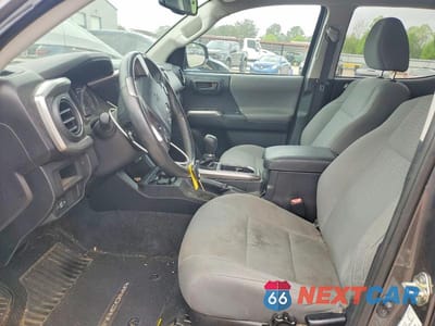 Zdjęcie 7 z 13 samochodu: 2017 TOYOTA TACOMA SR5 V6 VIN:5TFCZ5AN2HX049004 - miniatura