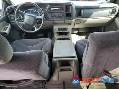 Zdjęcie 8 z 13 samochodu: 2002 GMC YUKON VIN:1GKEC13V22R127040 - miniatura