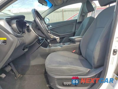Zdjęcie 7 z 13 samochodu: 2015 KIA OPTIMA GL - MIDDLE-LOW VIN:KNAGM4AD3F5079927 - miniatura