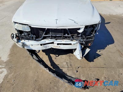 Zdjęcie 12 z 14 samochodu: 2004 CHEVROLET SUBURBAN K1500 VIN:3GNFK16Z14G313437 - miniatura