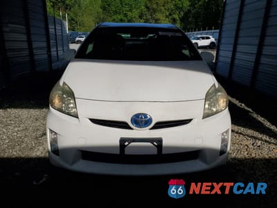Piąte zdjęcie samochodu w środku: 2011 TOYOTA PRIUS TWO VIN:JTDKN3DU0B5270960 - miniatura