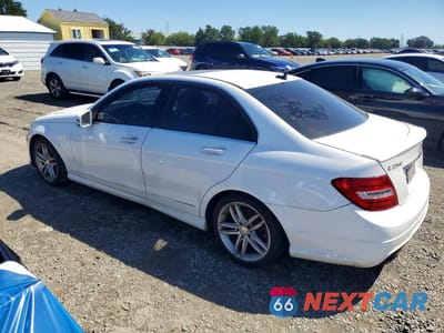 Drugie zdjęcie samochodu z przodu: 2014 MERCEDES-BENZ C 250 VIN:WDDGF4HB8ER306737 - miniatura