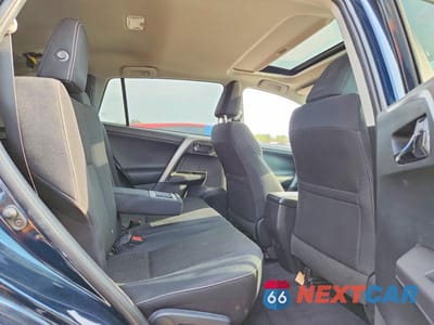 Zdjęcie 10 z 13 samochodu: 2017 TOYOTA RAV4 XLE VIN:2T3RFREV2HW679226 - miniatura