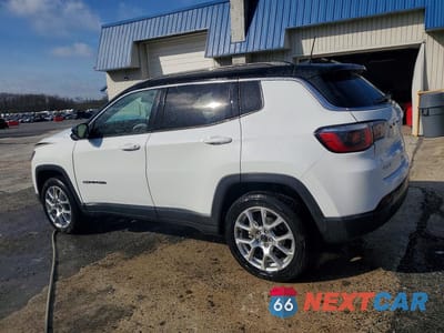 Drugie zdjęcie samochodu z przodu: 2025 JEEP COMPASS LIMITED VIN:3C4NJDCN2ST513306 - miniatura