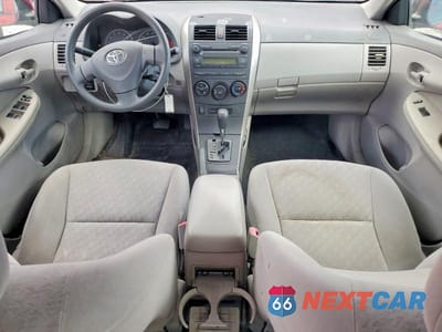 Zdjęcie 8 z 12 samochodu: 2009 TOYOTA COROLLA LE VIN:JTDBL40E59J009934 - miniatura