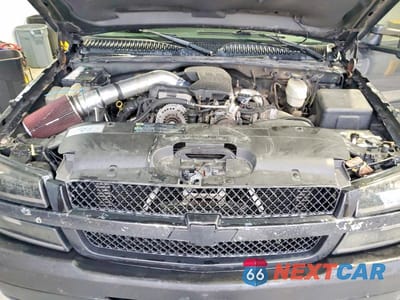 Zdjęcie 11 z 12 samochodu: 2004 CHEVROLET SILVERADO K2500 HEAVY DUTY VIN:1GCHK29204E271677 - miniatura