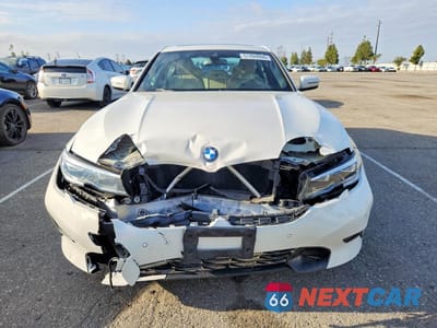 Piąte zdjęcie samochodu w środku: 2020 BMW 330I VIN:3MW5R1J02L8B36363 - miniatura