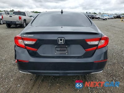 Zdjęcie 6 z 12 samochodu: 2018 HONDA ACCORD LX VIN:1HGCV1F14JA207220 - miniatura