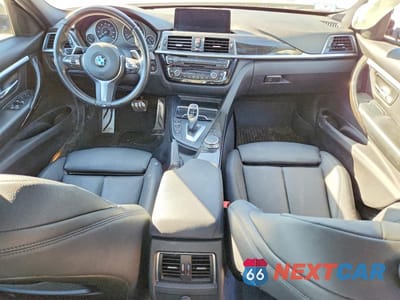 Zdjęcie 8 z 12 samochodu: 2017 BMW 330 XI VIN:WBA8D9G38HNU64709 - miniatura