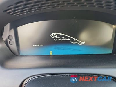 Zdjęcie 9 z 12 samochodu: 2015 JAGUAR XJ VIN:SAJWA1CZ8F8V90810 - miniatura