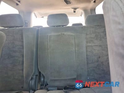 Zdjęcie 10 z 12 samochodu: 2004 HONDA PILOT EX VIN:2HKYF184X4H580400 - miniatura