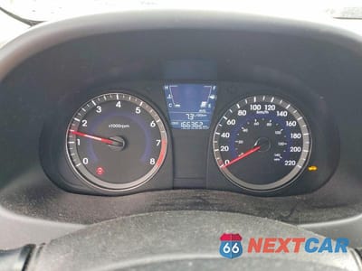 Zdjęcie 9 z 12 samochodu: 2012 HYUNDAI ACCENT GS VIN:KMHCT5AE8CU020405 - miniatura