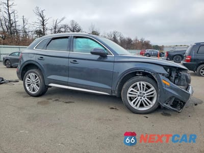 Czwarte zdjęcie samochodu z boku: 2018 AUDI Q5 PREMIUM PLUS VIN:WA1BNAFY5J2089416 - miniatura