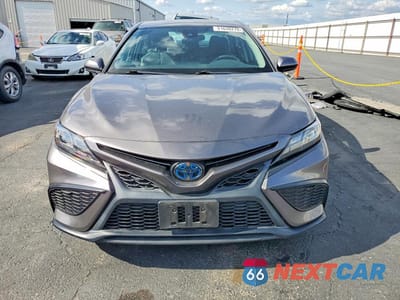 Piąte zdjęcie samochodu w środku: 2021 TOYOTA CAMRY SE VIN:4T1G31AK0MU561997 - miniatura