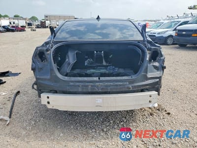 Zdjęcie 6 z 13 samochodu: 2015 CHEVROLET SS VIN:6G3F15RW0FL105269 - miniatura