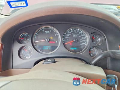 Zdjęcie 9 z 11 samochodu: 2008 GMC SIERRA K3500 VIN:1GTHK33648F142584 - miniatura