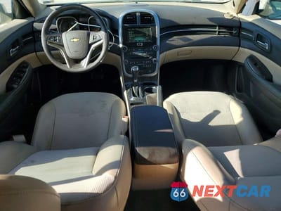 Zdjęcie 8 z 12 samochodu: 2016 CHEVROLET MALIBU LIMITED LT VIN:1G11C5SA1GF161360 - miniatura