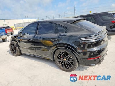 Drugie zdjęcie samochodu z przodu: 2025 PORSCHE CAYENNE GTS COUPE VIN:WP1BG2AY3SDA45187 - miniatura