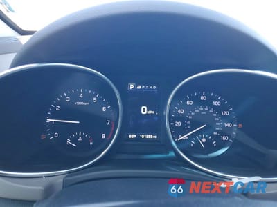 Zdjęcie 9 z 12 samochodu: 2017 HYUNDAI SANTA FE LIMITED ULTIMATE VIN:KM8SR4HF2HU250726 - miniatura