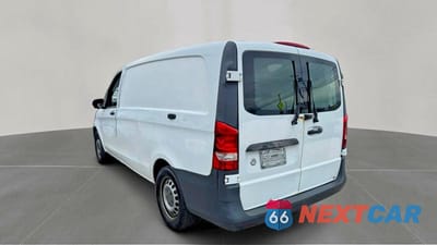 Trzecie zdjęcie samochodu z tyłu: 2016 MERCEDES-BENZ METRIS VIN:WD3PG2EA7G3131209 - miniatura