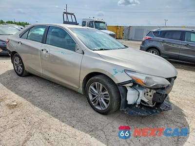 Czwarte zdjęcie samochodu z boku: 2017 TOYOTA CAMRY SE VIN:4T1BF1FK5HU339763 - miniatura
