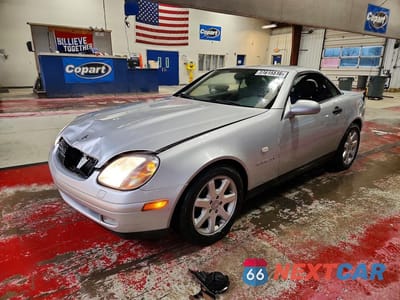 1999 MERCEDES-BENZ SLK 230 KOMPRESSOR WDBKK47F8XF113964 - główne zdjęcie licytacji z USA - miniatura