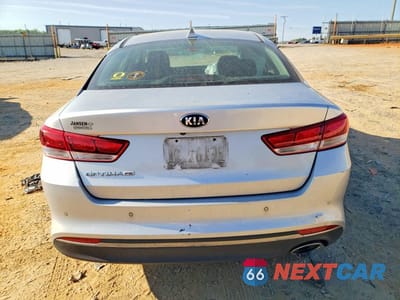 Zdjęcie 6 z 12 samochodu: 2018 KIA OPTIMA LX VIN:5XXGT4L30JG232617 - miniatura
