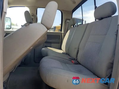 Zdjęcie 11 z 13 samochodu: 2007 DODGE RAM 3500 VIN:3D7MX38AX7G783772 - miniatura