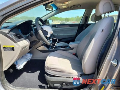 Zdjęcie 7 z 13 samochodu: 2016 HYUNDAI SONATA SPORT VIN:5NPE34AF2GH260792 - miniatura