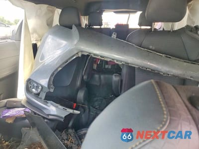 Zdjęcie 10 z 13 samochodu: 2024 TOYOTA SIENNA WOODLAND EDITION VIN:5TDCSKFC3RS136783 - miniatura