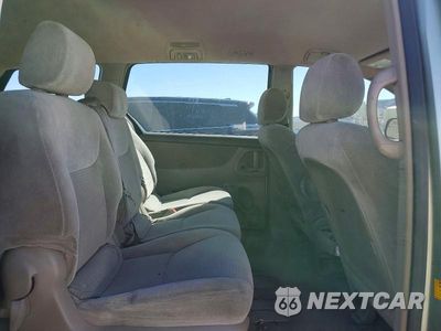 Zdjęcie 11 z 14 samochodu: 2008 TOYOTA SIENNA CE VIN:5TDZK23C68S163621 - miniatura
