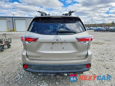 Zdjęcie 6 z 12 samochodu: 2016 TOYOTA HIGHLANDER XLE VIN:5TDJKRFH4GS254804 - miniatura