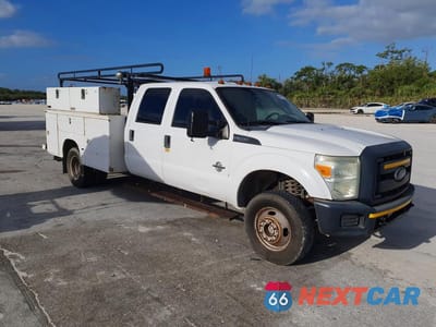 Czwarte zdjęcie samochodu z boku: 2013 FORD F350 SUPER DUTY VIN:1FD8W3HT3DEB10885 - miniatura